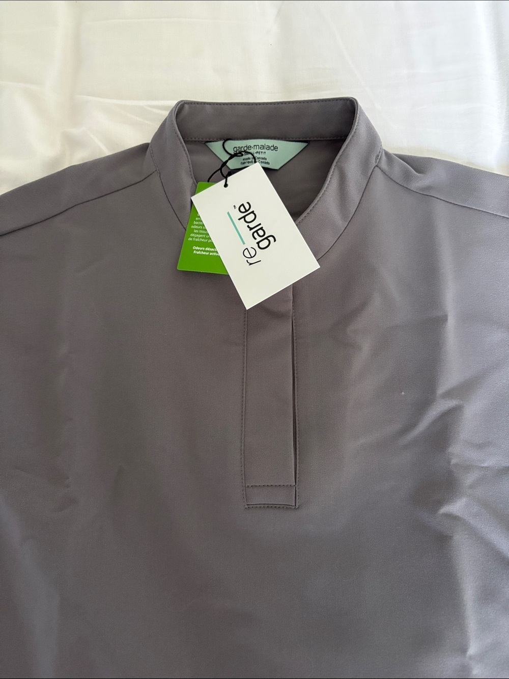 Garde Malade Mandarin Style Scrub Top - Picture 3 of 3